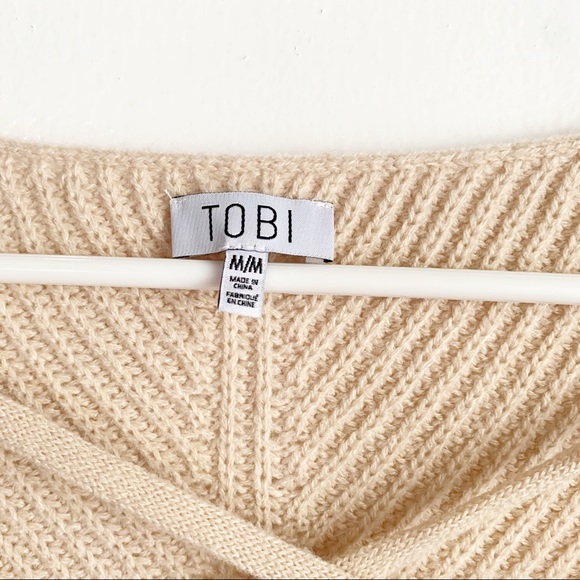 TOBI Don’t Let Me Down Oatmeal Knit Sweater Dress Open Criss Cross Medium M - Picture 4 of 8